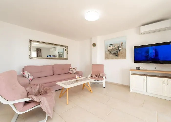 By Interhome * Privlaka (Zadar)