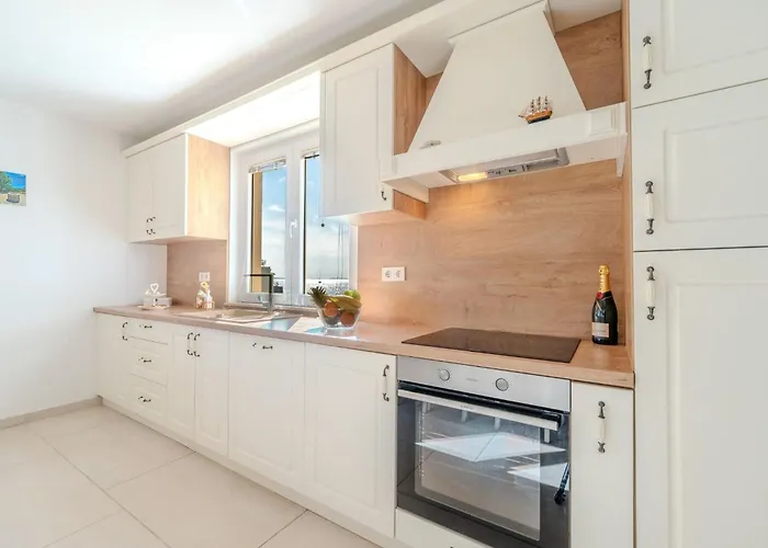 Apartment By Interhome Privlaka (Zadar)