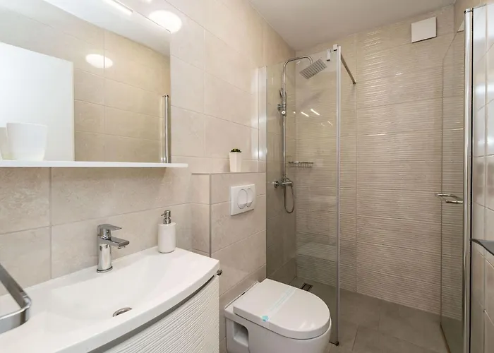 Apartment By Interhome Privlaka (Zadar)