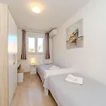 Apartament By Interhome Privlaka (Zadar)